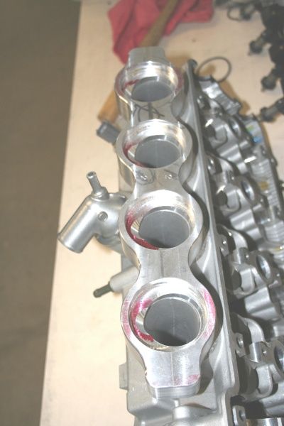 MANIFOLD3_1.jpg
