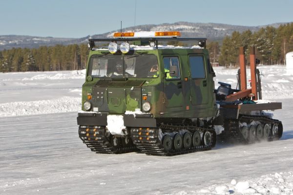 1DM35634.jpg