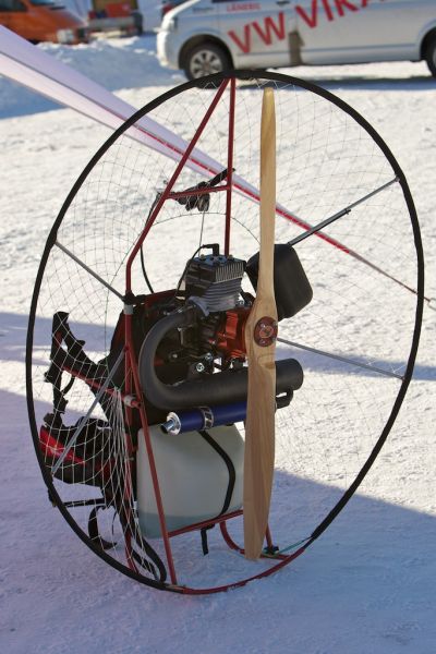 1DM35721.jpg