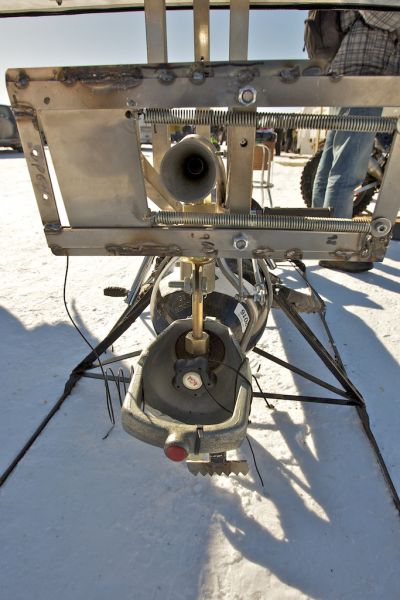 1DM35820.jpg