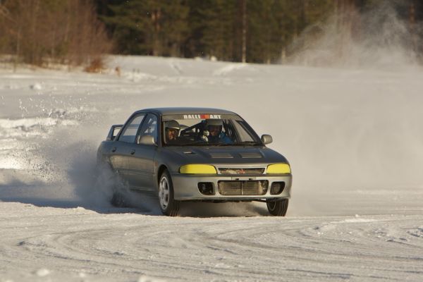 1DM35841.jpg