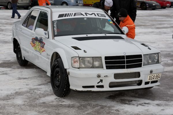 1DM33868.jpg