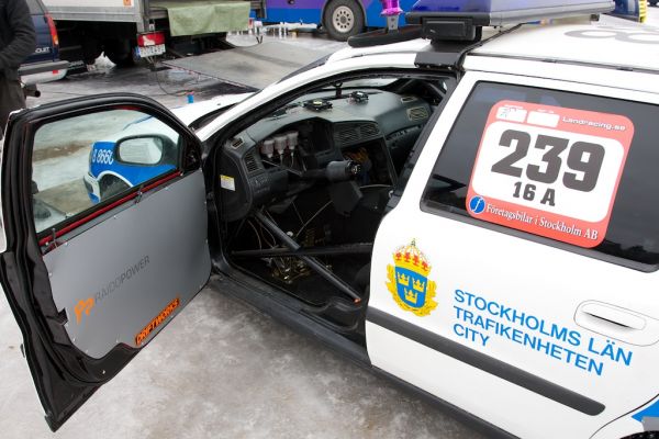 1DM33960.jpg