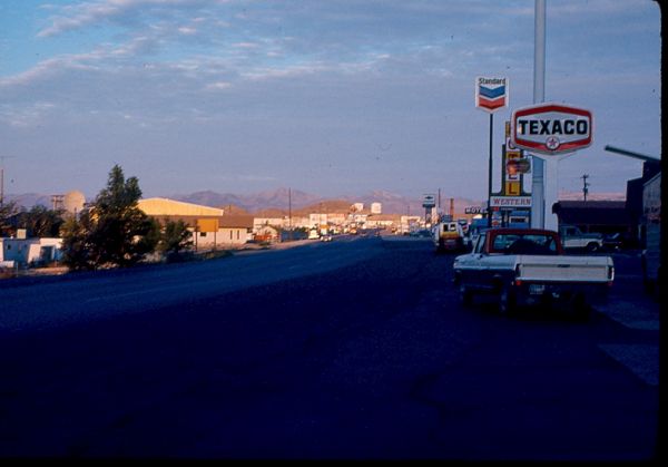 SW1975_DCW_01.jpg