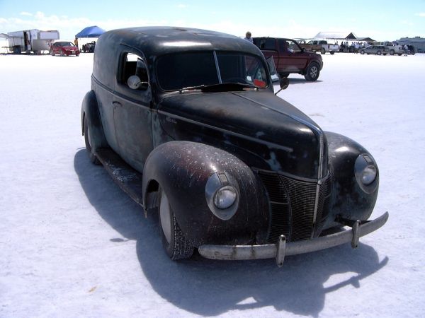 1940_Ford_01.jpg