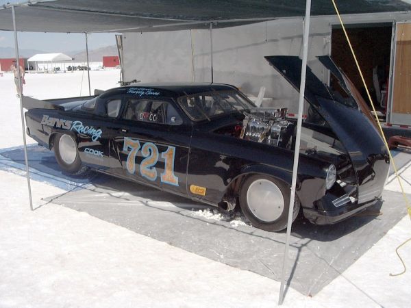 721_Banks_Racing_02.jpg